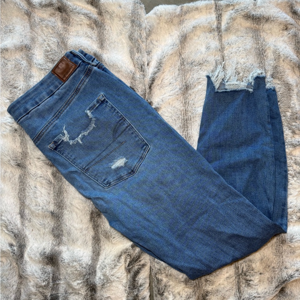 American eagle- The LU(X)E Jean
